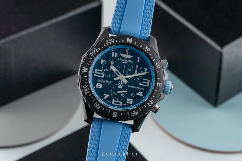 Breitling Endurance Pro chronograph breitlight quartz unisex X83310281B1S1 LP: 3500EUR [2603691]