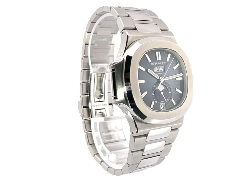 Patek Philippe Nautilus Annual Calendar Mondphase 5726/1A-014