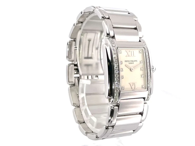 Patek Philippe Twenty-4 Edelstahl Ref. 4910/10A-011