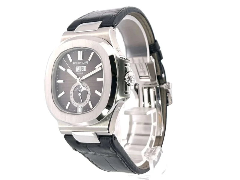 Patek Philippe Nautilus Annual Calendar Mondphase 5726A-001