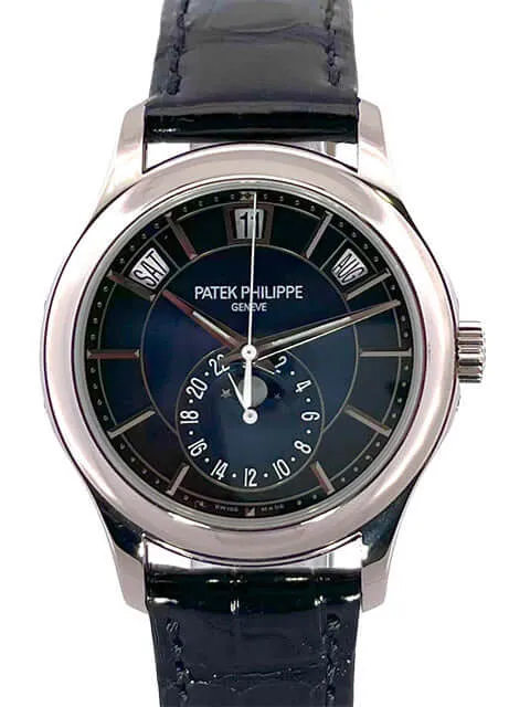 Patek Philippe Complications Annual Calendar Mondphase 5205G-013 aus 2021