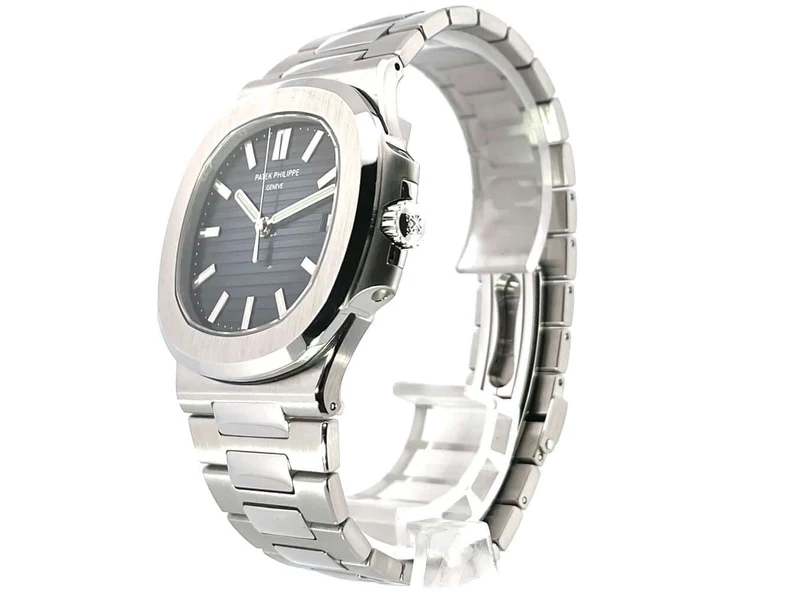 Patek Philippe Nautilus Jumbo 5711/1A-010 aus 2018