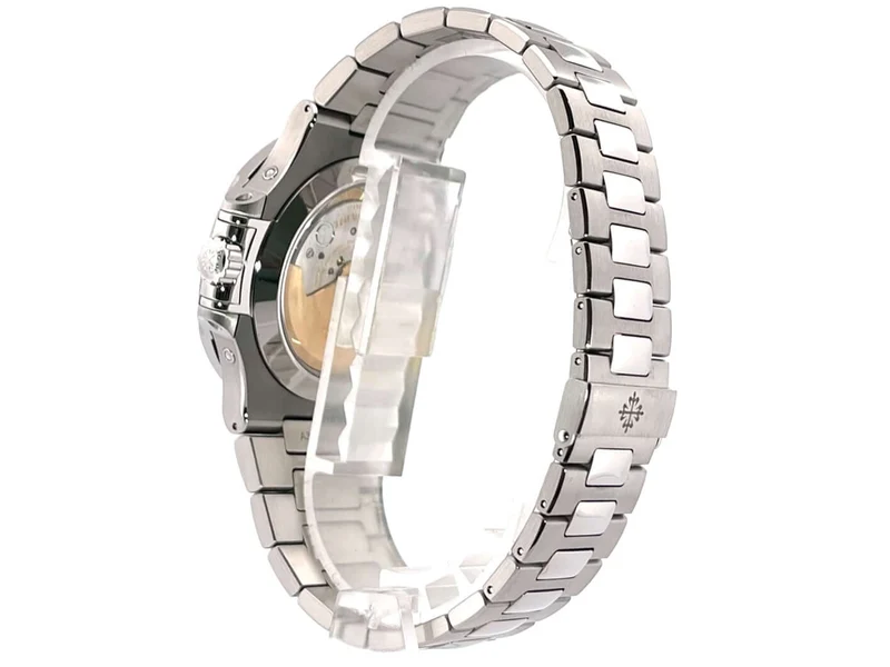 Patek Philippe Nautilus Annual Calendar Mondphase 5726/1A-014 ungetragen