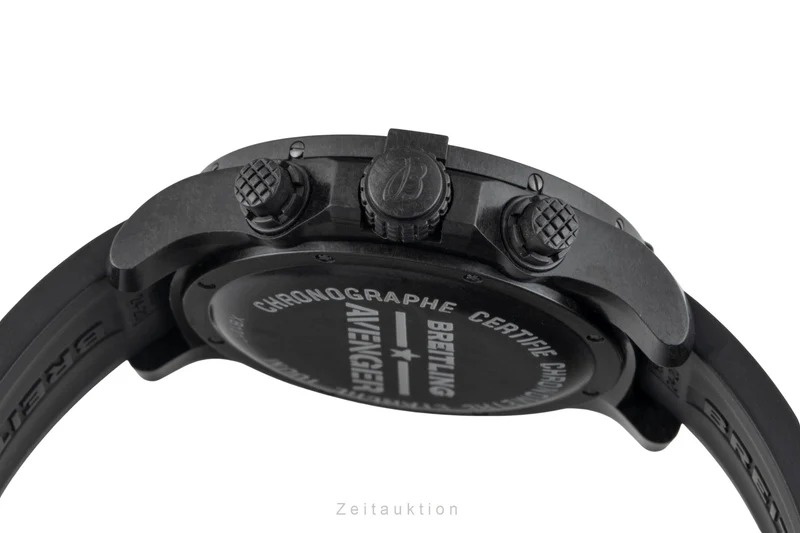Breitling Avenger chronograph breitlight automatic men's watch XB1210E4/BE89 [2602987]