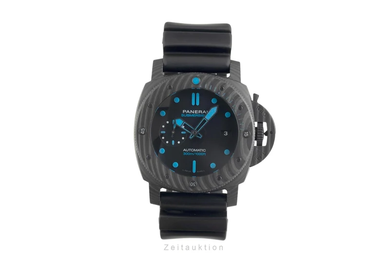 Panerai Submersible carbon automatic men's watch PAM01616 LP: 19500EUR [2603189]