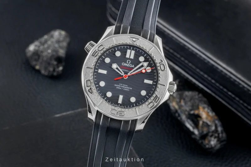 Omega Seamaster steel / titanium automatic men's watch 210.32.42.20.01.002 [2603034]