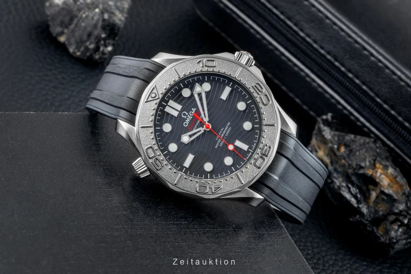 Omega Seamaster steel / titanium automatic men's watch 210.32.42.20.01.002 [2603034]