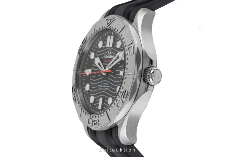Omega Seamaster steel / titanium automatic men's watch 210.32.42.20.01.002 [2603034]