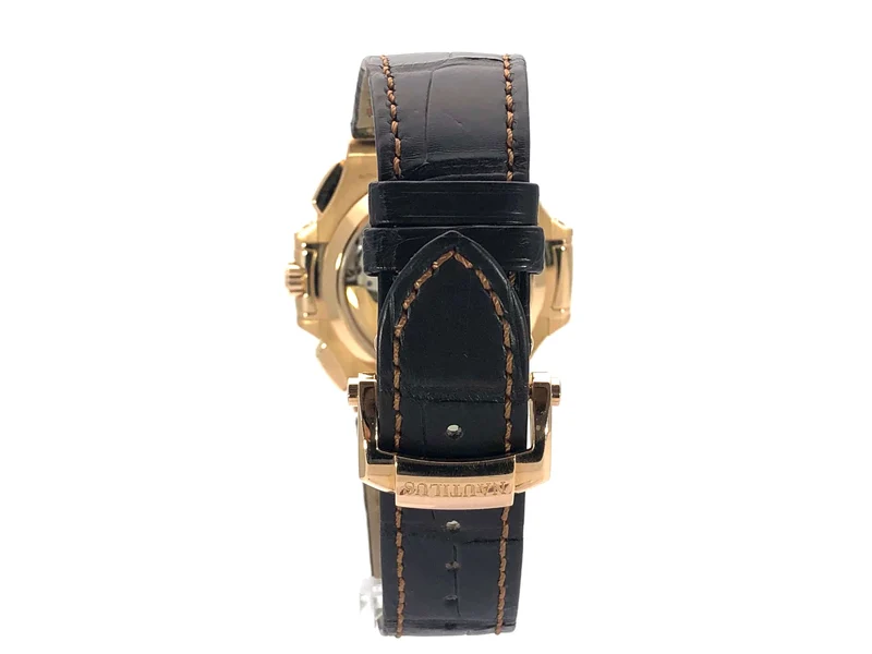 Patek Philippe Nautilus Rosegold 5980R-001 aus 2021 Deutsche Papiere