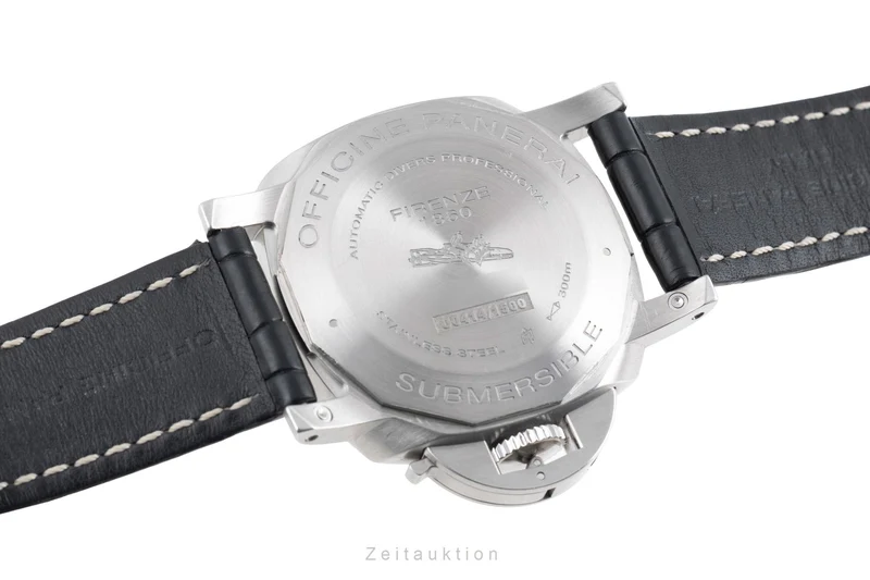 Panerai Submersible steel automatic men's watch PAM00682 [2602779]