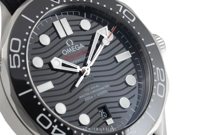 Omega Seamaster steel automatic men's watch 210.32.42.20.01.001 LP: 6100EUR [2602811]
