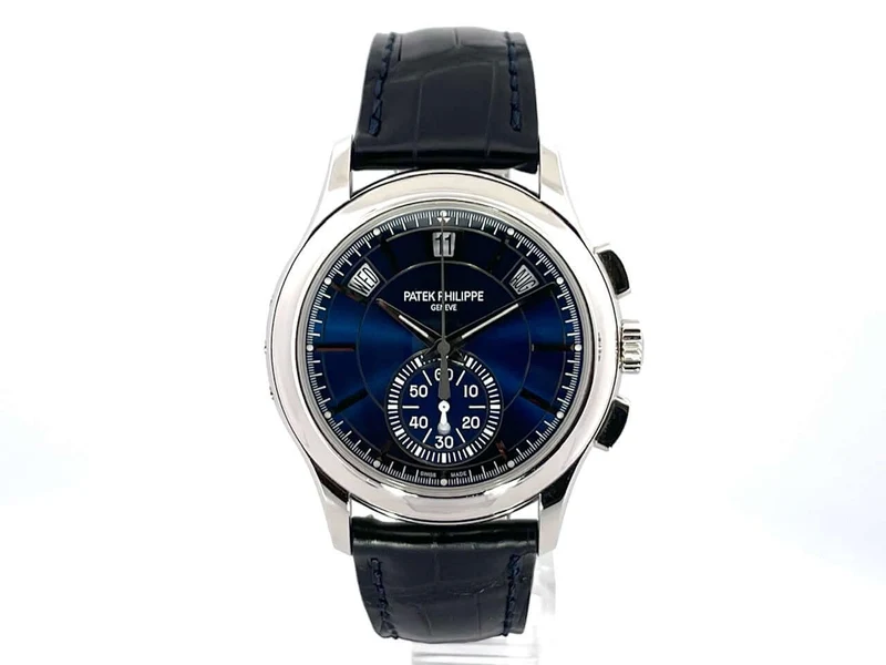 Patek Philippe Ref. 5905P-001 Jahreskalender Platin aus 2015 D-Papiere