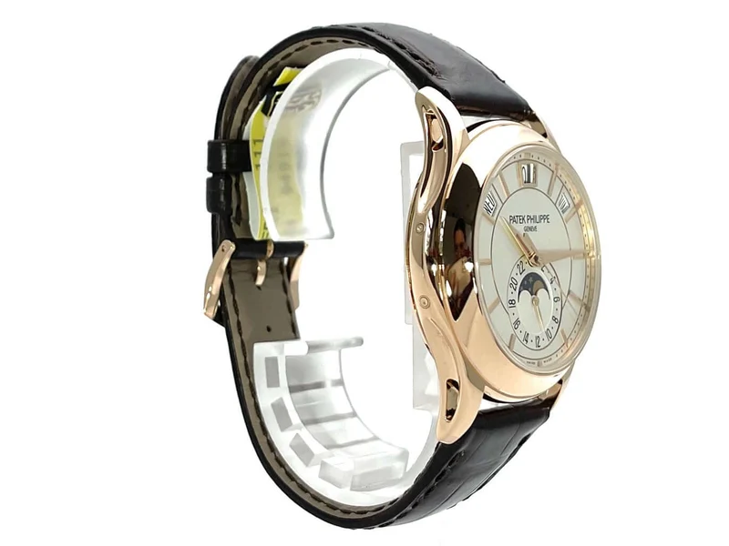 Patek Philippe Complications Annual Calendar Roségold 5205R-001