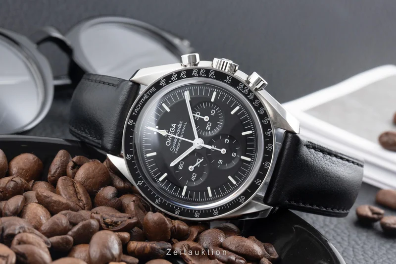 Omega Speedmaster Moonwatch chronograph steel manual winding men's watch 310.32.42.50.01.002 LP: 8300EUR [2603062]