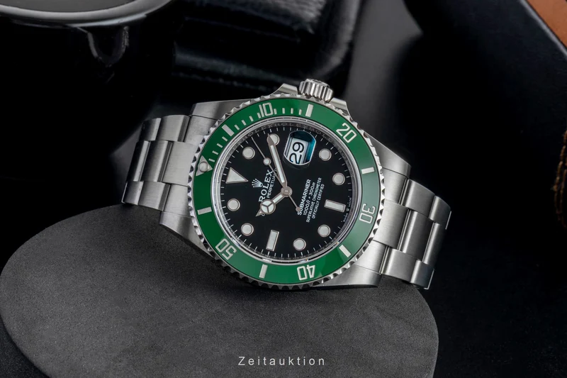 Rolex Submariner steel automatic men's watch 126610LV [2603000]