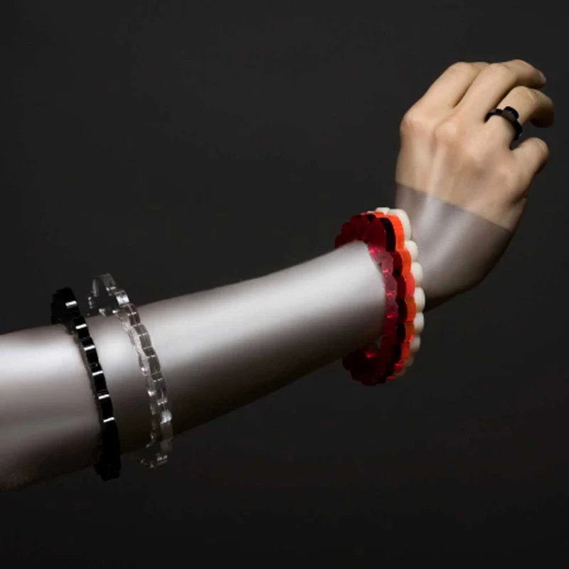 Bubble Bracelet | Acryl-ARMREIF | byAMT Alissia Melka-Teichroew | Charles & Marie