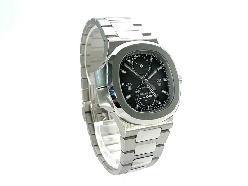 Patek Philippe Nautilus 5990/1A-001 Travel Time aus 2020 D-Papiere