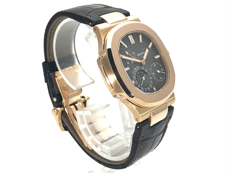 Patek Philippe Nautilus Roségold 5712R-001 aus 2017 D-Papiere