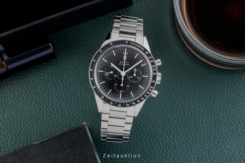 Omega Speedmaster chronograph steel manual winding men's watch 311.30.40.30.01.001 LP: 16800EUR [2602966]