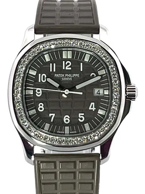 Patek Philippe Aquanaut Lady 5067A-023 aus 2018