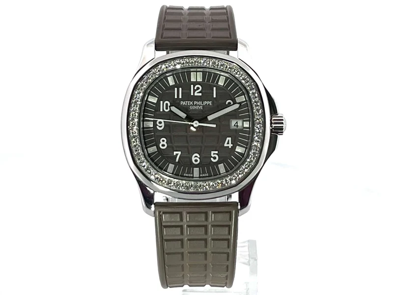 Patek Philippe Aquanaut Lady 5067A-023 aus 2018