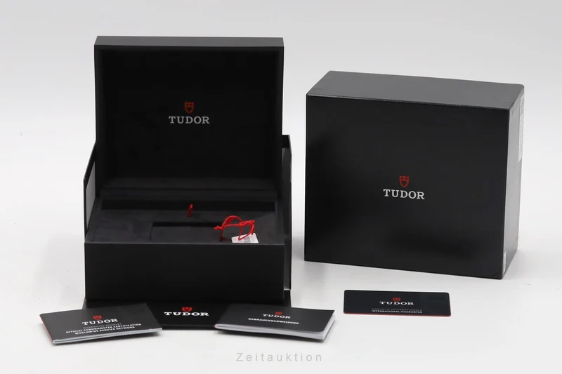 Tudor Black Bay steel automatic men's watch 79030B-0001 [2602951]