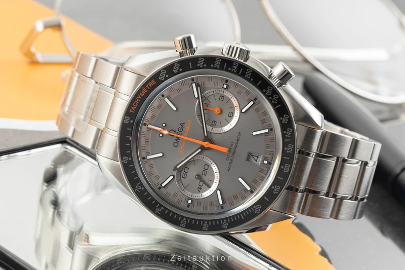 Omega Speedmaster chronograph steel automatic men's watch 329.30.44.51.06.001 LP: 10400EUR [2603142]