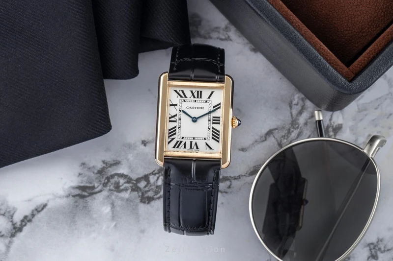 Cartier Tank 18 ct gold quartz unisex W5200004 [2602731]