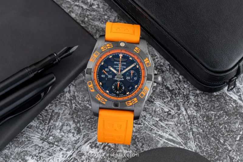 Breitling Chronomat 44 chronograph steel automatic men's watch MB0111C2/BD07 [2603052]