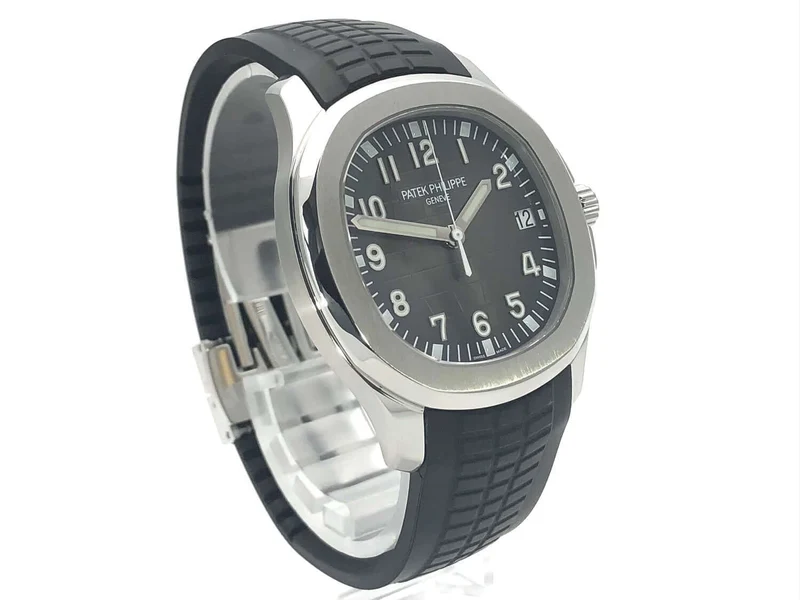 Patek Philippe Aquanaut 5167A-001 aus 2016 D-Papiere