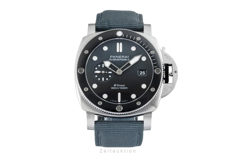 Panerai Submersible steel automatic men's watch PAM01288 LP: 11800EUR [2602991]