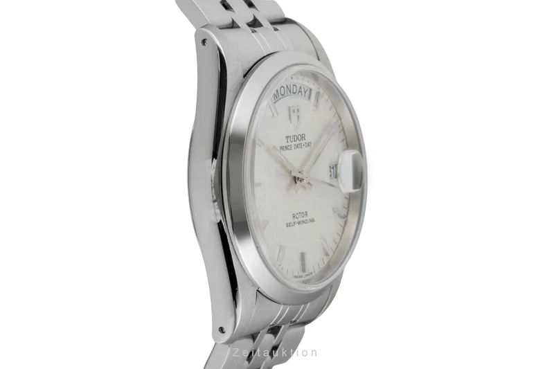 Tudor Date-Day steel automatic men's watch 76200 [2600422]