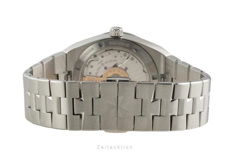Vacheron & Constantin Overseas steel automatic men's watch 4500V/110A-B126 LP: 27900EUR [2602956]