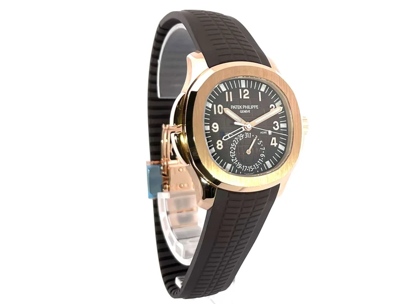 Patek Philippe Aquanaut Travel Time 5164R-001 Roségold