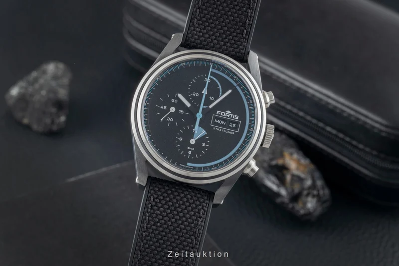 Fortis Stratoliner chronograph steel automatic men's watch F2340018 LP: 5150EUR [2602900]