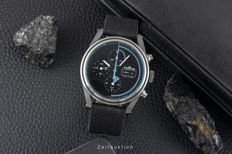 Fortis Stratoliner chronograph steel automatic men's watch F2340018 LP: 5150EUR [2602900]