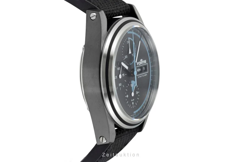 Fortis Stratoliner chronograph steel automatic men's watch F2340018 LP: 5150EUR [2602900]