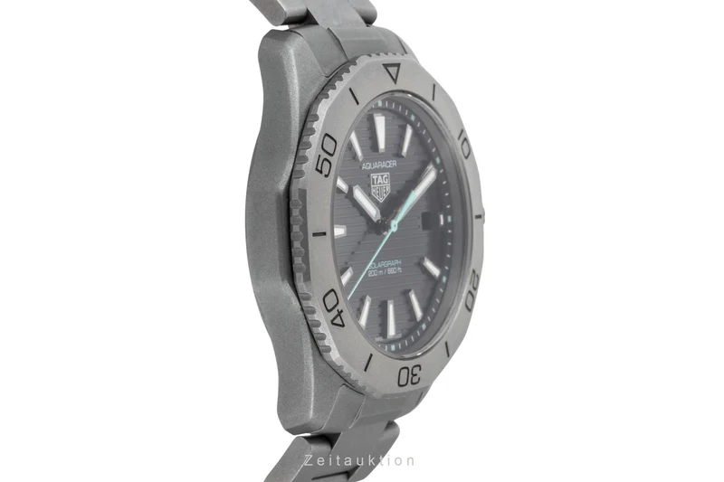 Tag Heuer Aquaracer titanium quartz men's watch WBP1180.BF0000 [2602988]