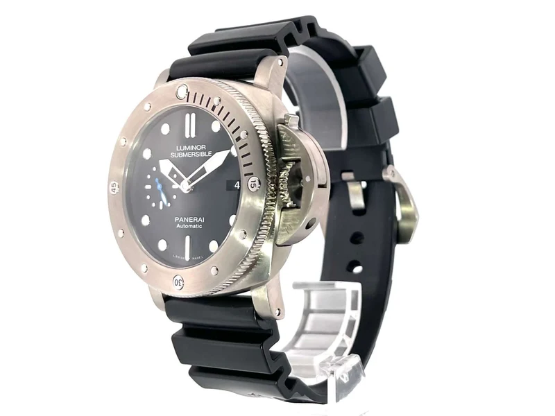 Panerai Luminor Submersible 1950 3 Days Automatic Titanio PAM01305