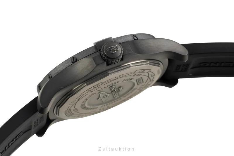 Breitling Avenger Blackbird 44 titanium automatic men's watch V1731110.BD74 [2602793]