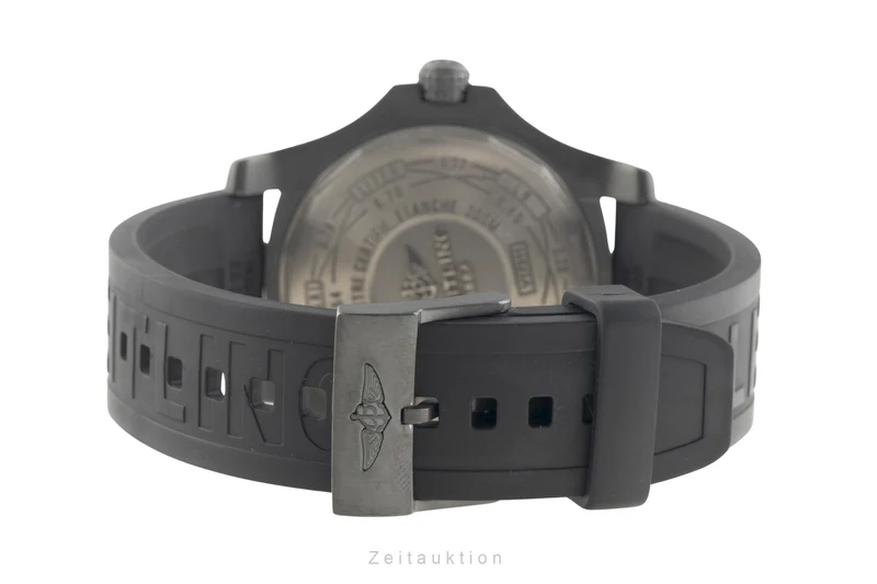 Breitling Avenger Blackbird 44 titanium automatic men's watch V1731110.BD74 [2602793]