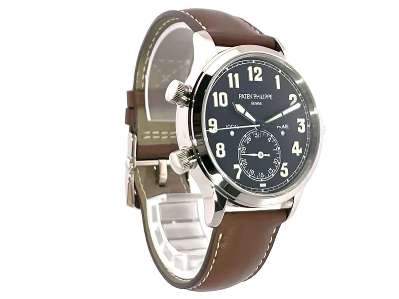 Patek Philippe Calatrava Pilot Travel Time Weißgold 5524G-001 aus 2021