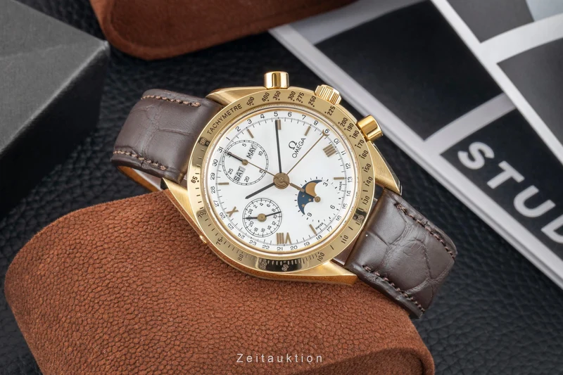 Omega Speedmaster chronograph 18 ct gold automatic men's watch 3131.20 LP: 22600EUR [2601903]