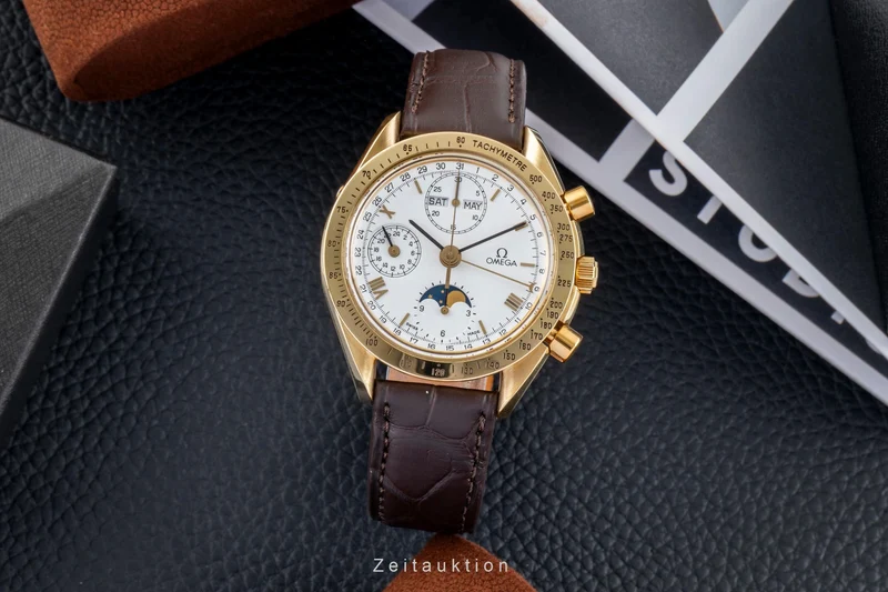 Omega Speedmaster chronograph 18 ct gold automatic men's watch 3131.20 LP: 22600EUR [2601903]