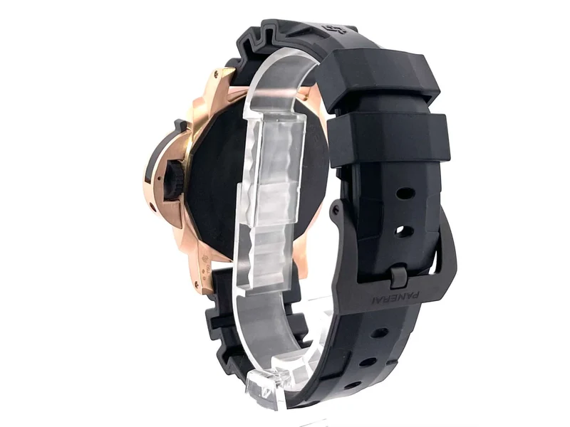 Panerai Submersible QuarantaQuattro Goldtech OroCarbo PAM01070