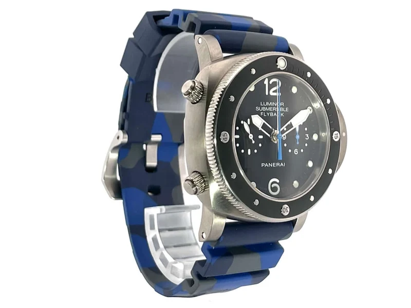 Panerai Luminor Submersible 1950 3 Days Chrono Flyback Titanio PAM00615