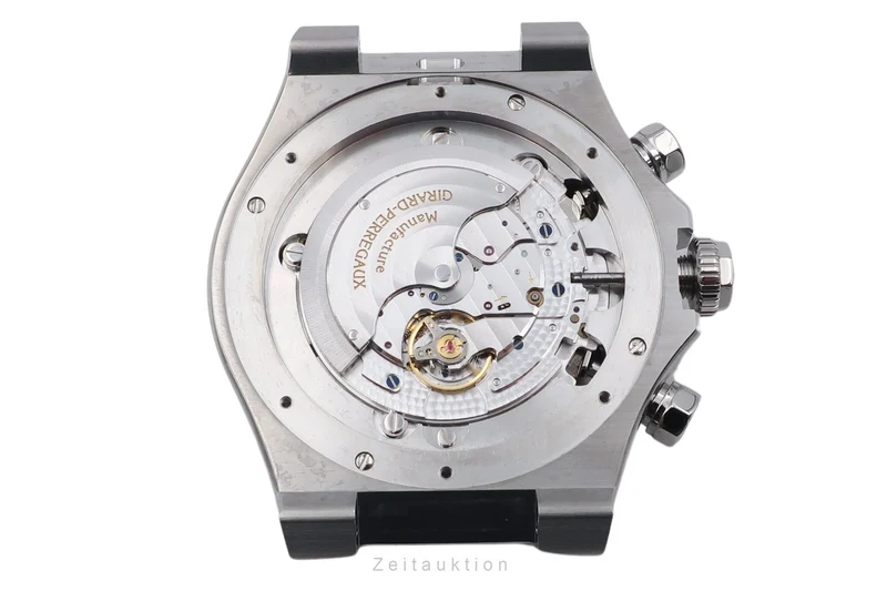 Girard Perregaux Laureato chronograph steel automatic men's watch 81020-11-631-11A LP: 19400EUR [2602826]