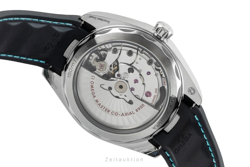 Omega Seamaster ceramic / steel automatic men's watch 220.32.41.21.03.001 LP: 7600EUR [2603082]