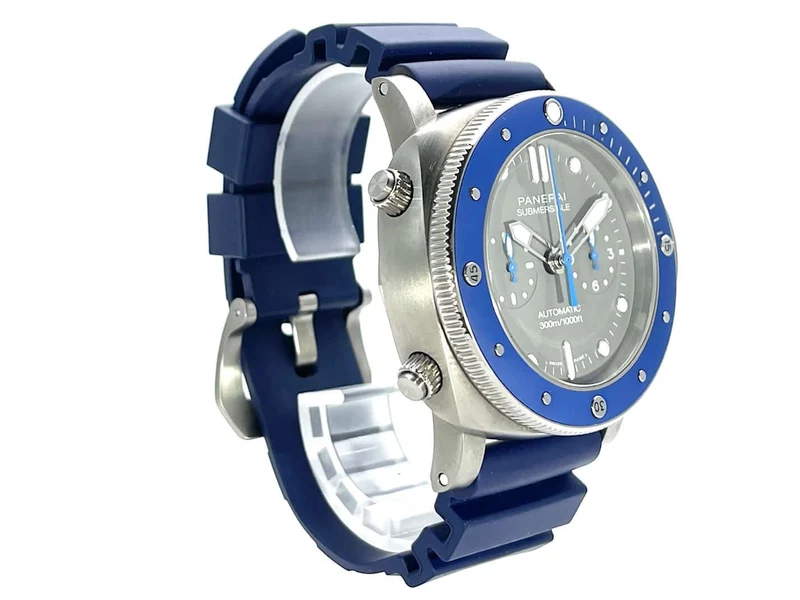 Panerai Luminor Submersible Chrono Guillaume Nery Edition PAM00982 aus 2020