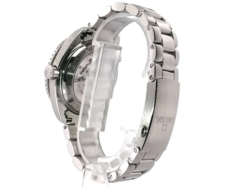 Omega Seamaster Planet Ocean 600m 232.30.42.21.01.001 aus 2015 Deutsche Papiere